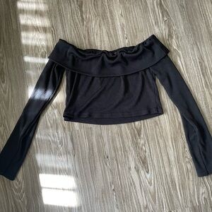 PrettyLittleThing Black Off-Shoulder Ribbed Long Sleeve Crop Top
